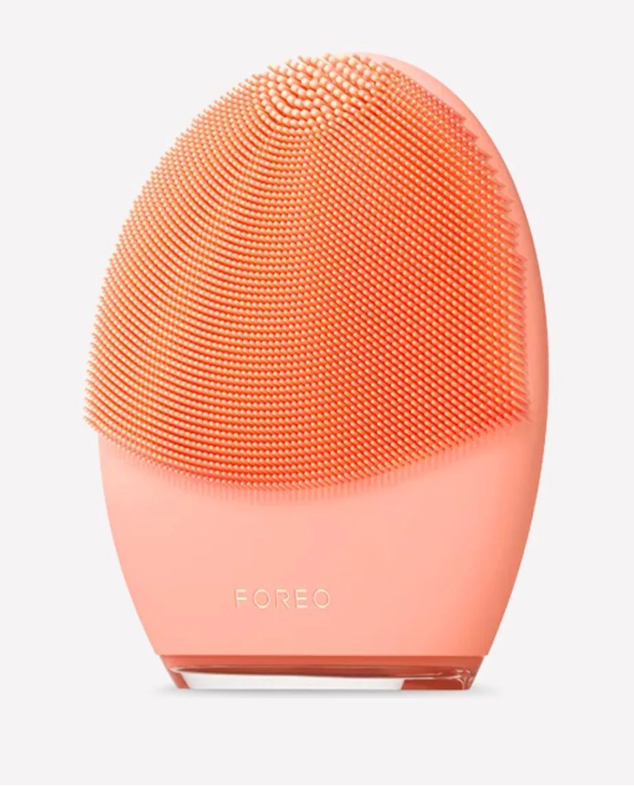 Foreo Luna 4 Smart Facial Cleansing Device